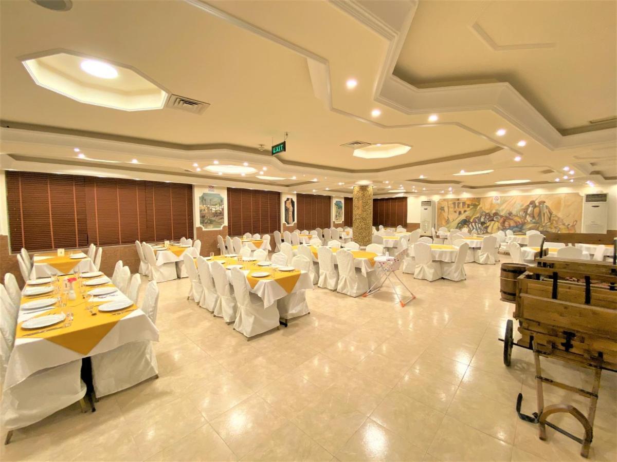 Silk Road Hotel Wadi Musa Bagian luar foto